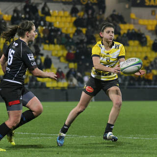 22/01/2022 - Elite 2 Féminine - Stade Rochelais 5 / 15 Valkyries Normandie
