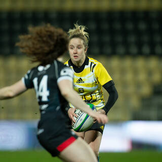 22/01/2022 - Elite 2 Féminine - Stade Rochelais 5 / 15 Valkyries Normandie