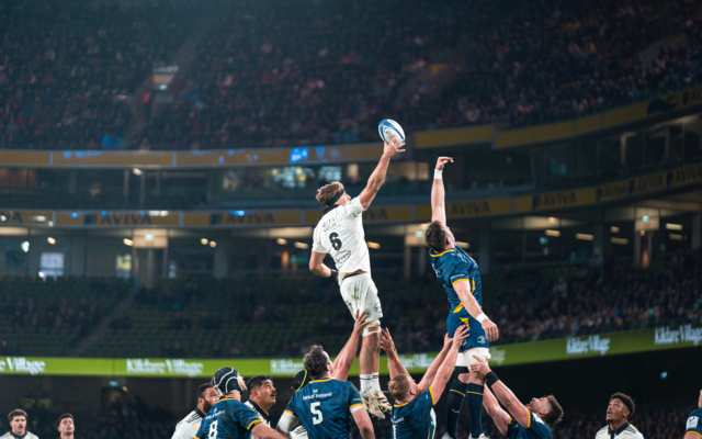 Face aux Quins, gagner pour continuer