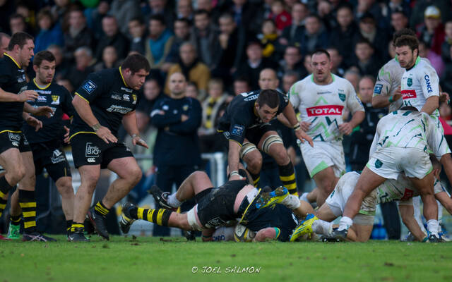 Le XV Rochelais contre Pau