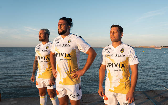 Maillot extérieur : fierté du territoire et ouverture vers le Monde !