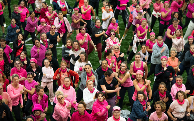 Zumba Rose, une nouvelle vague d’énergie solidaire au MACIF Parc