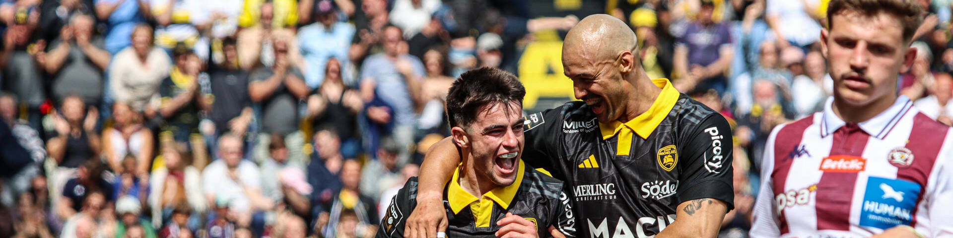 Troisième vente aux enchères de maillots avec Bidding Sport
