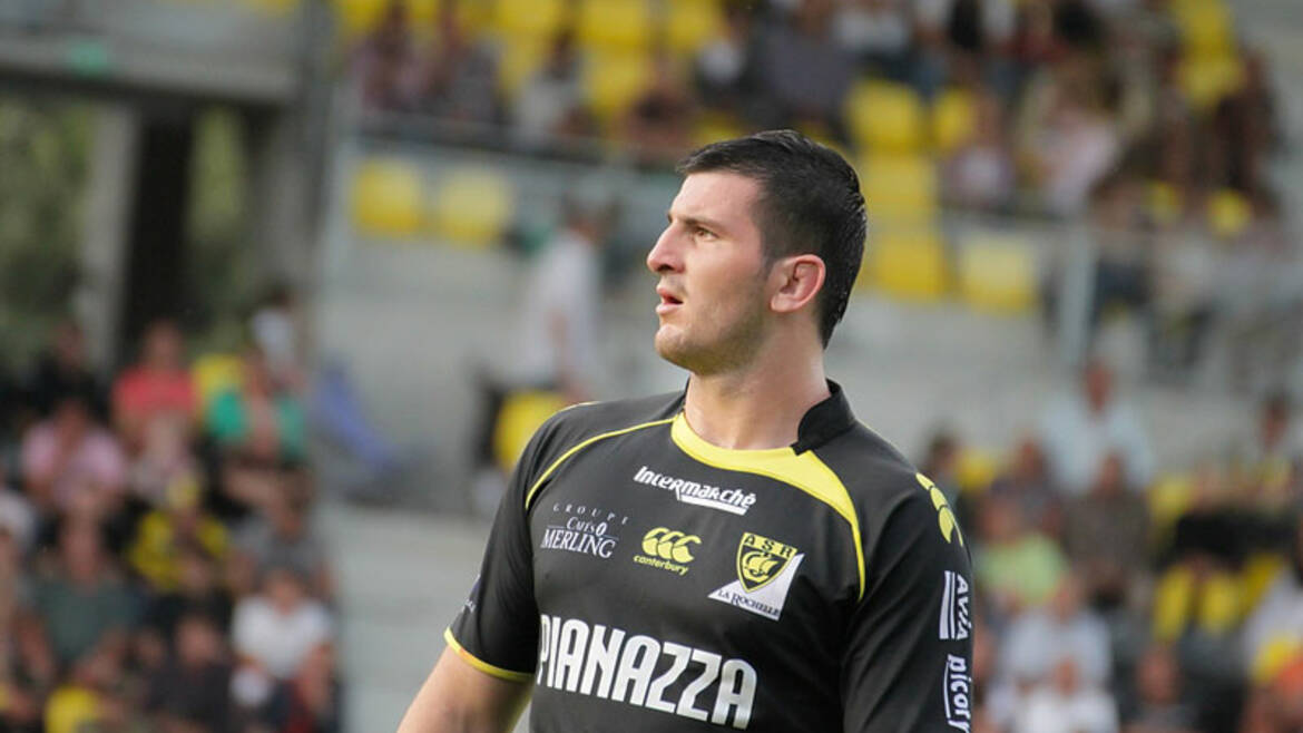 L. Goujon : 