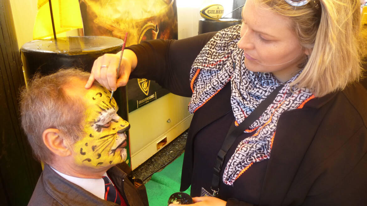 Les Bénévoles du Stade : l'atelier maquillage