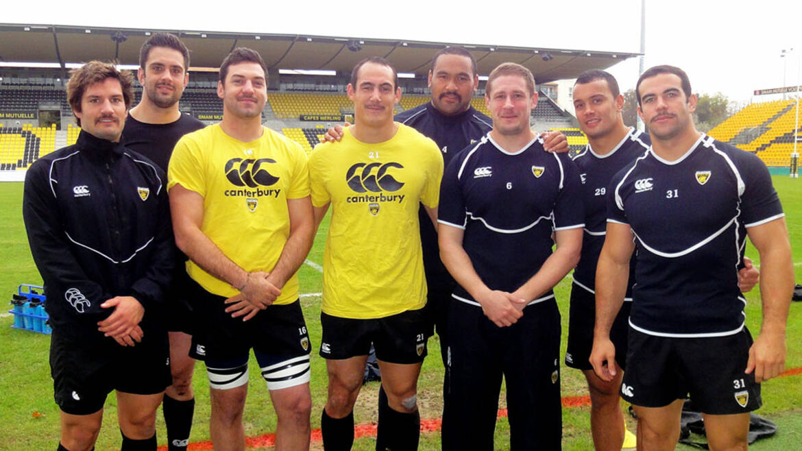 Les joueurs portent la moustache !