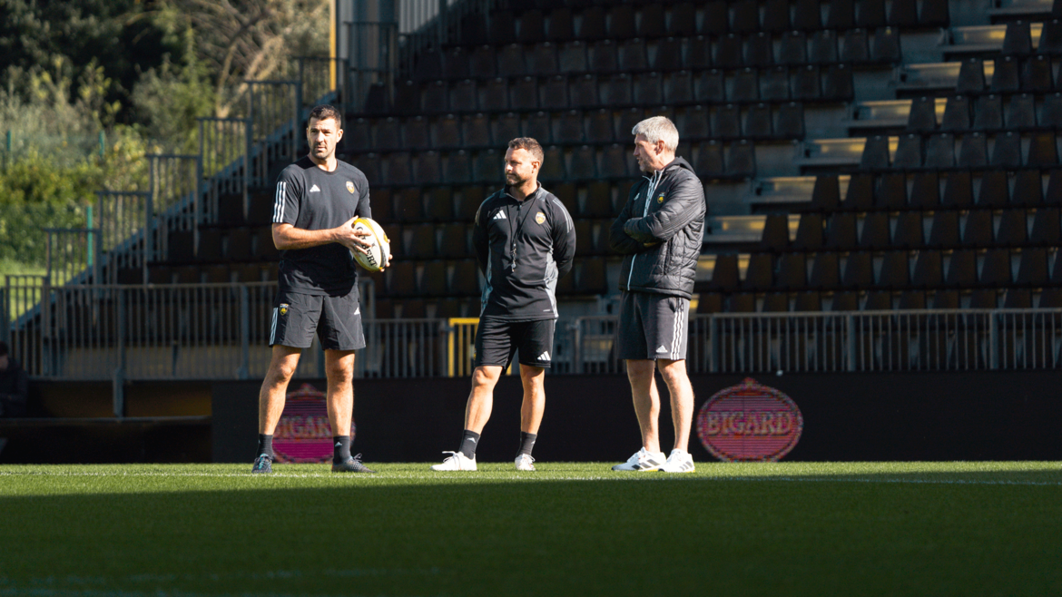 Séance ouverte au public avant la réception du Racing !