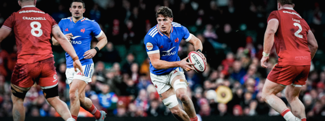 Sur la route, suivez les Jaune et Noir sélectionnés !