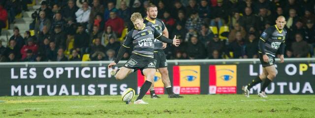 TARBES 22 - 16 ASR